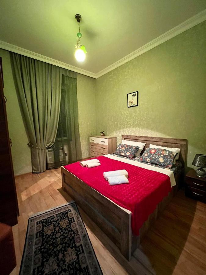 Sisi Guest House クタイシ エクステリア 写真